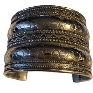 EUC Vintage Cuff Bracelet, Minimalist, Bangle, Boho, Snake, Hammered, Chunky